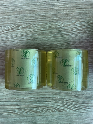 11.2mic-14mic Hand PVC Cling Film Moisture Proof 70mm Out Diameter